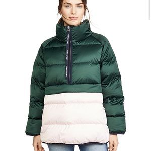 Tory Sport Down Satin Pullover (Packable) Sz S